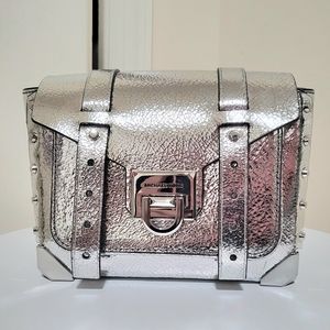 Michael Kors Manhattan Small Crackled Metallic Leather Silver Crossbody Pre-own